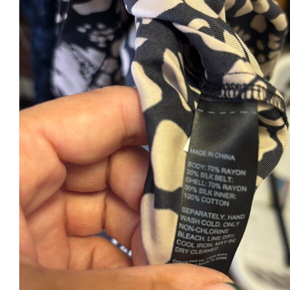 Black Label by Chico's Belted Silk Blend Midi Dress Black Cream Size Large - Picture 6 of 6